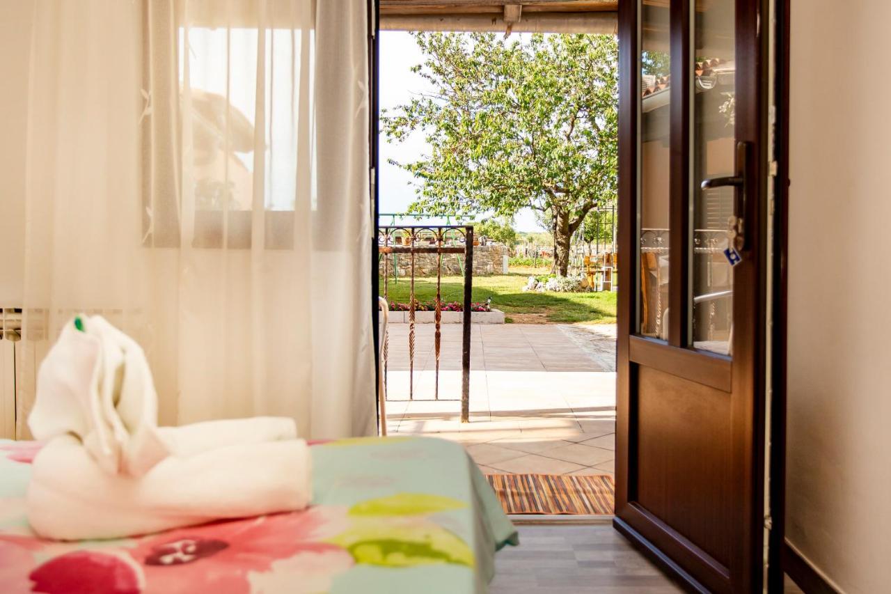 Apartmani Jurman Matohanci Bagian luar foto